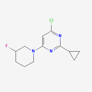 molecular formula C12H15ClFN3 B1476461 4-Chloro-2-cyclopropyl-6-(3-fluoropiperidin-1-yl)pyrimidine CAS No. 2008410-70-4