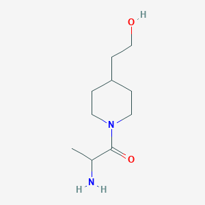 molecular formula C10H20N2O2 B1476688 2-Amino-1-(4-(2-hydroxyethyl)piperidin-1-yl)propan-1-one CAS No. 1999021-68-9