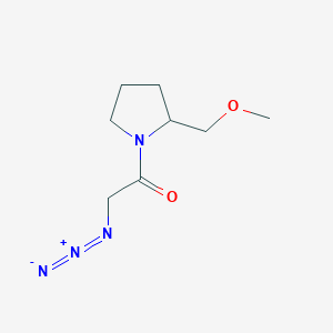 molecular formula C8H14N4O2 B1476954 2-叠氮基-1-(2-(甲氧基甲基)吡咯烷-1-基)乙انون CAS No. 2098078-95-4