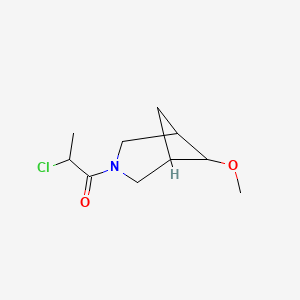 molecular formula C10H16ClNO2 B1477102 2-Chloro-1-(6-methoxy-3-azabicyclo[3.1.1]heptan-3-yl)propan-1-one CAS No. 2098090-15-2