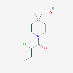 2-Chloro-1-(4-(hydroxymethyl)-4-methylpiperidin-1-yl)butan-1-one
