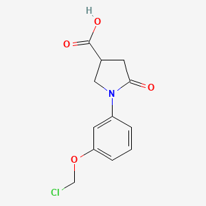 1-[3-(Chloromethoxy)phenyl]-5-oxo-3-pyrrolidinecarboxylic acid