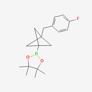 molecular formula C18H24BFO2 B14774369 2-(3-(4-Fluorobenzyl)bicyclo[1.1.1]pentan-1-yl)-4,4,5,5-tetramethyl-1,3,2-dioxaborolane 