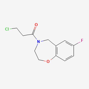 molecular formula C12H13ClFNO2 B1477776 3-chloro-1-(7-fluoro-2,3-dihydrobenzo[f][1,4]oxazepin-4(5H)-yl)propan-1-one CAS No. 2098129-44-1