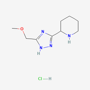 molecular formula C9H17ClN4O B1478095 2-[5-(methoxymethyl)-1H-1,2,4-triazol-3-yl]piperidine hydrochloride CAS No. 1803586-32-4
