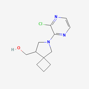 molecular formula C12H16ClN3O B1478533 (6-(3-Chloropyrazin-2-yl)-6-azaspiro[3.4]octan-8-yl)methanol CAS No. 2098109-29-4