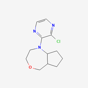 molecular formula C12H16ClN3O B1478921 1-(3-chloropyrazin-2-yl)octahydro-1H-cyclopenta[e][1,4]oxazepine CAS No. 2098073-21-1