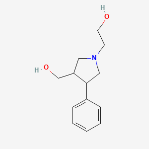 molecular formula C13H19NO2 B1479150 2-(3-(Hydroxymethyl)-4-phenylpyrrolidin-1-yl)ethan-1-ol CAS No. 2097962-85-9