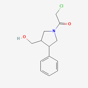 2-Chloro-1-(3-(hydroxymethyl)-4-phenylpyrrolidin-1-yl)ethan-1-one