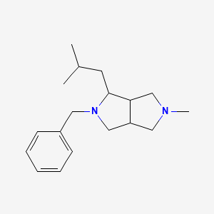 molecular formula C18H28N2 B1479267 2-苄基-1-异丁基-5-甲基八氢吡咯并[3,4-c]吡咯 CAS No. 2098005-15-1