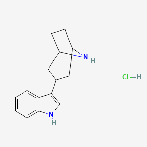 molecular formula C15H19ClN2 B1479493 3-(8-azabicyclo[3.2.1]octan-3-yl)-1H-indole hydrochloride CAS No. 467449-53-2