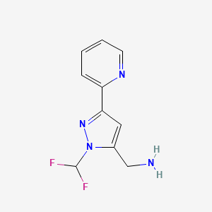 molecular formula C10H10F2N4 B1479576 (1-(二氟甲基)-3-(吡啶-2-基)-1H-吡唑-5-基)甲胺 CAS No. 2092798-72-4
