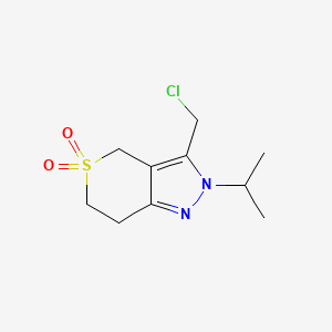 molecular formula C10H15ClN2O2S B1479692 3-(Chloromethyl)-2-isopropyl-2,4,6,7-tetrahydrothiopyrano[4,3-c]pyrazole 5,5-dioxide CAS No. 2092474-10-5