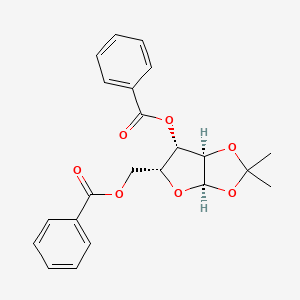 ((3aR,5R,6S,6aR)-6-(Benzoyloxy)-2,2-dimethyltetrahydrofuro[2,3-d][1,3]dioxol-5-yl)methyl benzoate