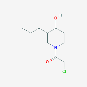 2-Chloro-1-(4-hydroxy-3-propylpiperidin-1-yl)ethan-1-one