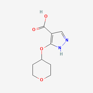 molecular formula C9H12N2O4 B1480469 3-((tetrahydro-2H-pyran-4-yl)oxy)-1H-pyrazole-4-carboxylic acid CAS No. 2090949-92-9
