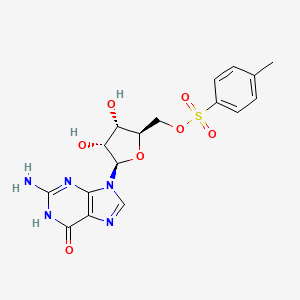 ((2R,3S,4R,5R)-5-(2-Amino-6-oxo-1H-purin-9(6H)-yl)-3,4-dihydroxytetrahydrofuran-2-yl)methyl 4-methylbenzenesulfonate