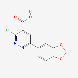 molecular formula C12H7ClN2O4 B1480954 6-(Benzo[d][1,3]dioxol-5-yl)-3-chloropyridazine-4-carboxylic acid CAS No. 2098113-24-5