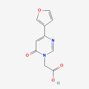 molecular formula C10H8N2O4 B1481076 2-(4-(呋喃-3-基)-6-氧代嘧啶-1(6H)-基)乙酸 CAS No. 2090612-65-8