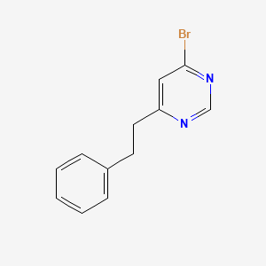 molecular formula C12H11BrN2 B1481110 4-溴-6-苯乙基嘧啶 CAS No. 2092564-49-1