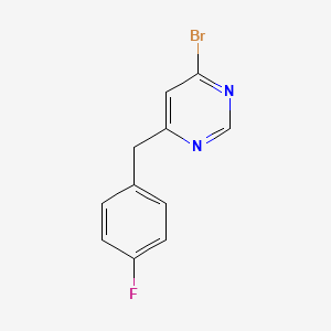 molecular formula C11H8BrFN2 B1481123 4-溴-6-(4-氟苄基)嘧啶 CAS No. 2092495-66-2