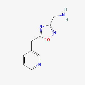 molecular formula C9H10N4O B1481297 (5-(Pyridin-3-ylmethyl)-1,2,4-oxadiazol-3-yl)methanamine CAS No. 1872686-97-9