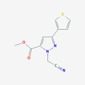 molecular formula C11H9N3O2S B1481549 methyl 1-(cyanomethyl)-3-(thiophen-3-yl)-1H-pyrazole-5-carboxylate CAS No. 2098131-82-7