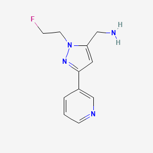 molecular formula C11H13FN4 B1481699 (1-(2-fluoroethyl)-3-(pyridin-3-yl)-1H-pyrazol-5-yl)methanamine CAS No. 2098064-93-6