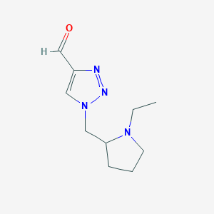 molecular formula C10H16N4O B1482097 1-((1-ethylpyrrolidin-2-yl)methyl)-1H-1,2,3-triazole-4-carbaldehyde CAS No. 2098109-90-9