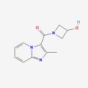 molecular formula C12H13N3O2 B1482320 (3-Hydroxyazetidin-1-yl)(2-methylimidazo[1,2-a]pyridin-3-yl)methanone CAS No. 2098056-81-4