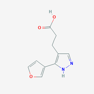molecular formula C10H10N2O3 B1482390 3-(3-(furan-3-yl)-1H-pyrazol-4-yl)propanoic acid CAS No. 2098006-46-1