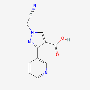 molecular formula C11H8N4O2 B1482423 1-(cyanomethyl)-3-(pyridin-3-yl)-1H-pyrazole-4-carboxylic acid CAS No. 2097984-60-4