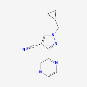 molecular formula C12H11N5 B1482546 1-(cyclopropylmethyl)-3-(pyrazin-2-yl)-1H-pyrazole-4-carbonitrile CAS No. 2098014-31-2