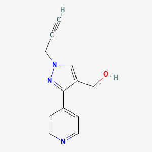 molecular formula C12H11N3O B1482656 (1-(prop-2-yn-1-yl)-3-(pyridin-4-yl)-1H-pyrazol-4-yl)methanol CAS No. 2090993-68-1