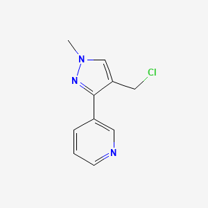 molecular formula C10H10ClN3 B1482658 3-(4-(chloromethyl)-1-methyl-1H-pyrazol-3-yl)pyridine CAS No. 2091140-61-1