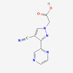 molecular formula C10H7N5O2 B1482772 2-(4-cyano-3-(pyrazin-2-yl)-1H-pyrazol-1-yl)acetic acid CAS No. 2097985-47-0