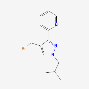 molecular formula C13H16BrN3 B1482850 2-(4-(bromomethyl)-1-isobutyl-1H-pyrazol-3-yl)pyridine CAS No. 2098044-95-0