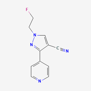 molecular formula C11H9FN4 B1482882 1-(2-fluoroethyl)-3-(pyridin-4-yl)-1H-pyrazole-4-carbonitrile CAS No. 2098137-75-6