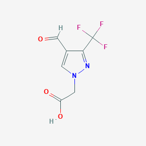 molecular formula C7H5F3N2O3 B1482992 2-(4-甲酰-3-(三氟甲基)-1H-吡唑-1-基)乙酸 CAS No. 2097985-63-0