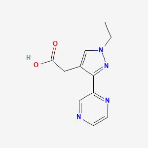 molecular formula C11H12N4O2 B1483139 2-(1-ethyl-3-(pyrazin-2-yl)-1H-pyrazol-4-yl)acetic acid CAS No. 2098020-57-4