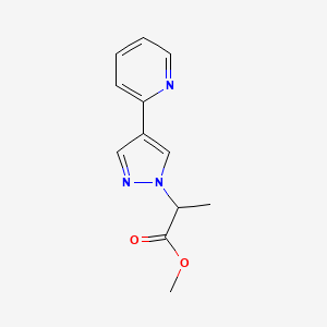 molecular formula C12H13N3O2 B1483239 methyl 2-(4-(pyridin-2-yl)-1H-pyrazol-1-yl)propanoate CAS No. 2098018-55-2