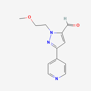 1-(2-methoxyethyl)-3-(pyridin-4-yl)-1H-pyrazole-5-carbaldehyde