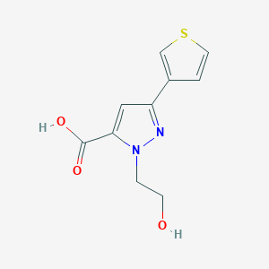 molecular formula C10H10N2O3S B1483336 1-(2-hydroxyethyl)-3-(thiophen-3-yl)-1H-pyrazole-5-carboxylic acid CAS No. 2090884-23-2