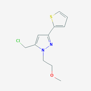 molecular formula C11H13ClN2OS B1483348 5-(氯甲基)-1-(2-甲氧基乙基)-3-(噻吩-2-基)-1H-吡唑 CAS No. 2092255-99-5