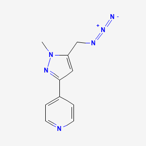 molecular formula C10H10N6 B1483350 4-(5-(叠氮甲基)-1-甲基-1H-吡唑-3-基)吡啶 CAS No. 2098051-00-2