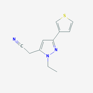 molecular formula C11H11N3S B1483362 2-(1-ethyl-3-(thiophen-3-yl)-1H-pyrazol-5-yl)acetonitrile CAS No. 2098104-47-1