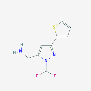 molecular formula C9H9F2N3S B1483462 (1-(ジフルオロメチル)-3-(チオフェン-2-イル)-1H-ピラゾール-5-イル)メタンアミン CAS No. 2092263-47-1