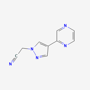 molecular formula C9H7N5 B1483541 2-(4-(pyrazin-2-yl)-1H-pyrazol-1-yl)acetonitrile CAS No. 2098022-55-8