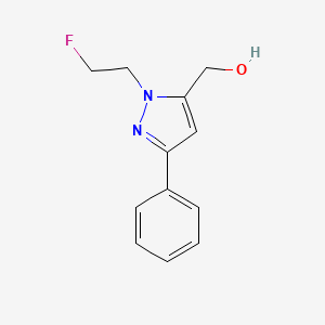 molecular formula C12H13FN2O B1483572 (1-(2-フルオロエチル)-3-フェニル-1H-ピラゾール-5-イル)メタノール CAS No. 2098070-74-5