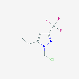 molecular formula C7H8ClF3N2 B1483591 1-(chlorométhyl)-5-éthyl-3-(trifluorométhyl)-1H-pyrazole CAS No. 2090848-74-9